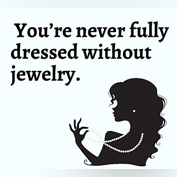 EUC HENRI BENDEL WHITE RHINESTONE CUFF & BUCKLE BRACELET - Picture 10 of 10